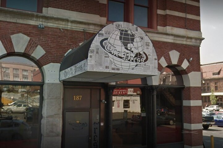 Hartford Bar Hunt: Hartford Party - Photo 1 of 6